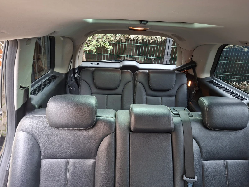 Mercedes-Benz GL 320, снимка 8 - Автомобили и джипове - 53123465