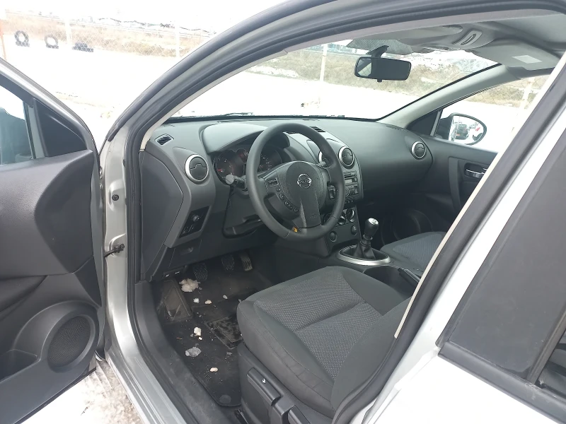 Nissan Qashqai 2, 0 CDI 6+ 1, снимка 10 - Автомобили и джипове - 53188189