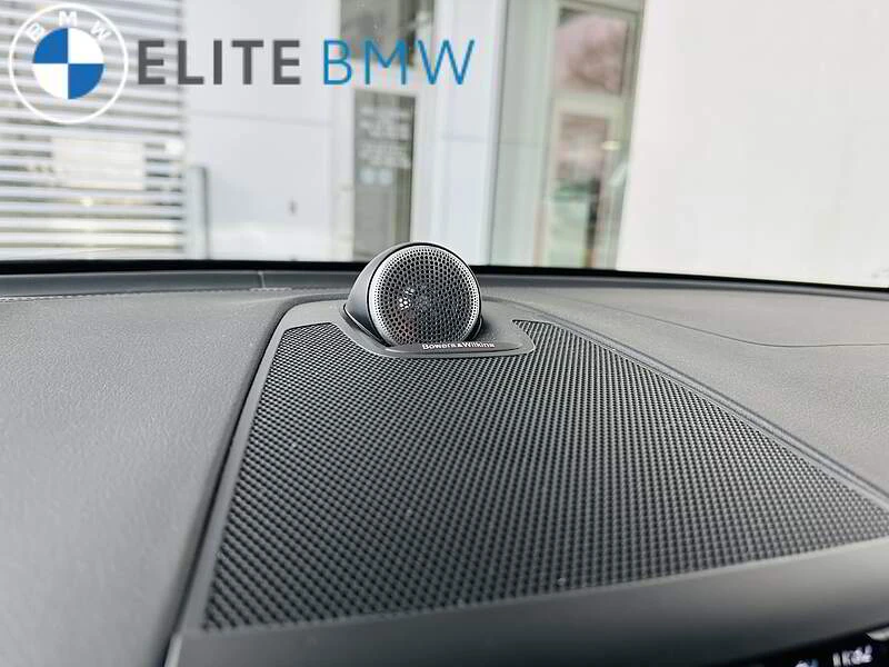 Volvo XC60 2023 Volvo XC60 Ultimate Bright , снимка 12 - Автомобили и джипове - 53992830