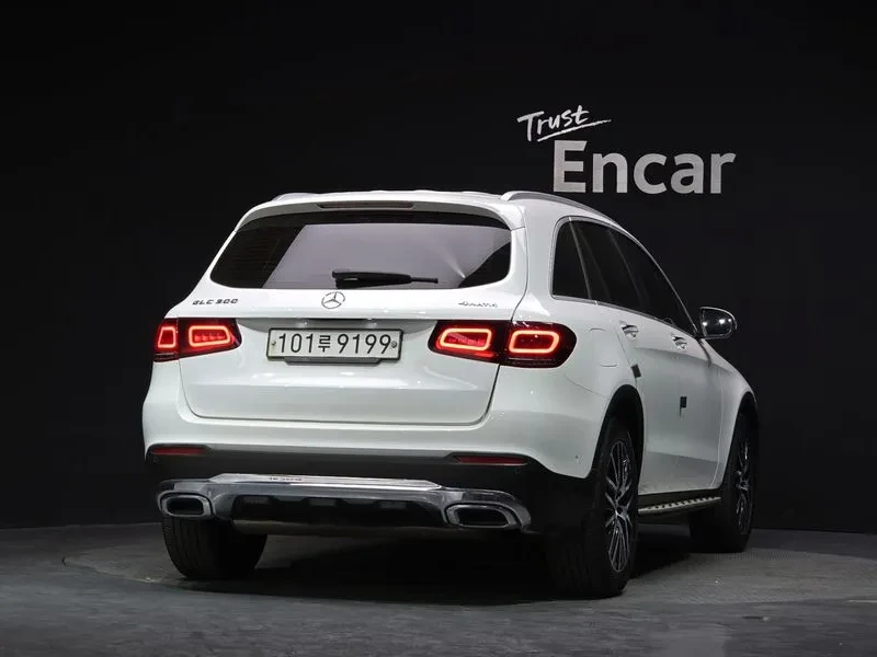Mercedes-Benz GLC 4MATIC, снимка 4 - Автомобили и джипове - 54864998