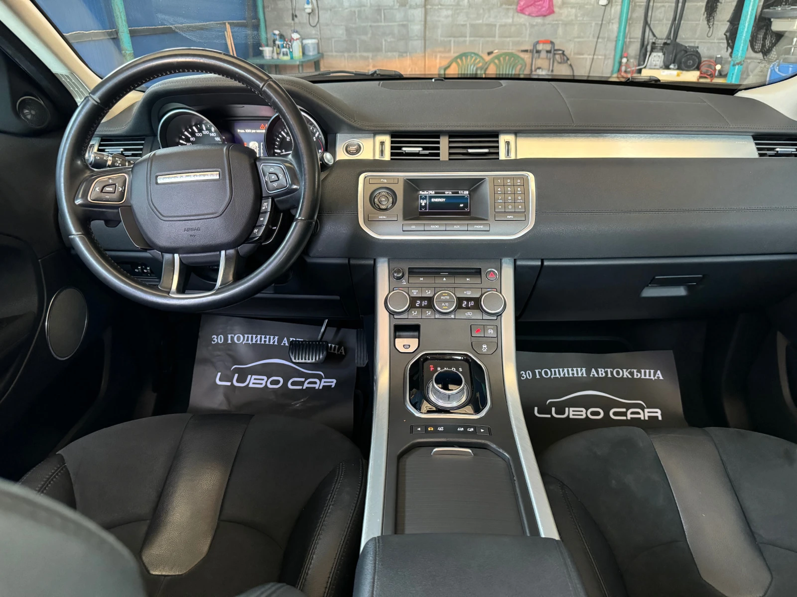 Land Rover Evoque 2.2D 4x4 150k.c.-КОЖА- АВТОМАТИК - изображение 9