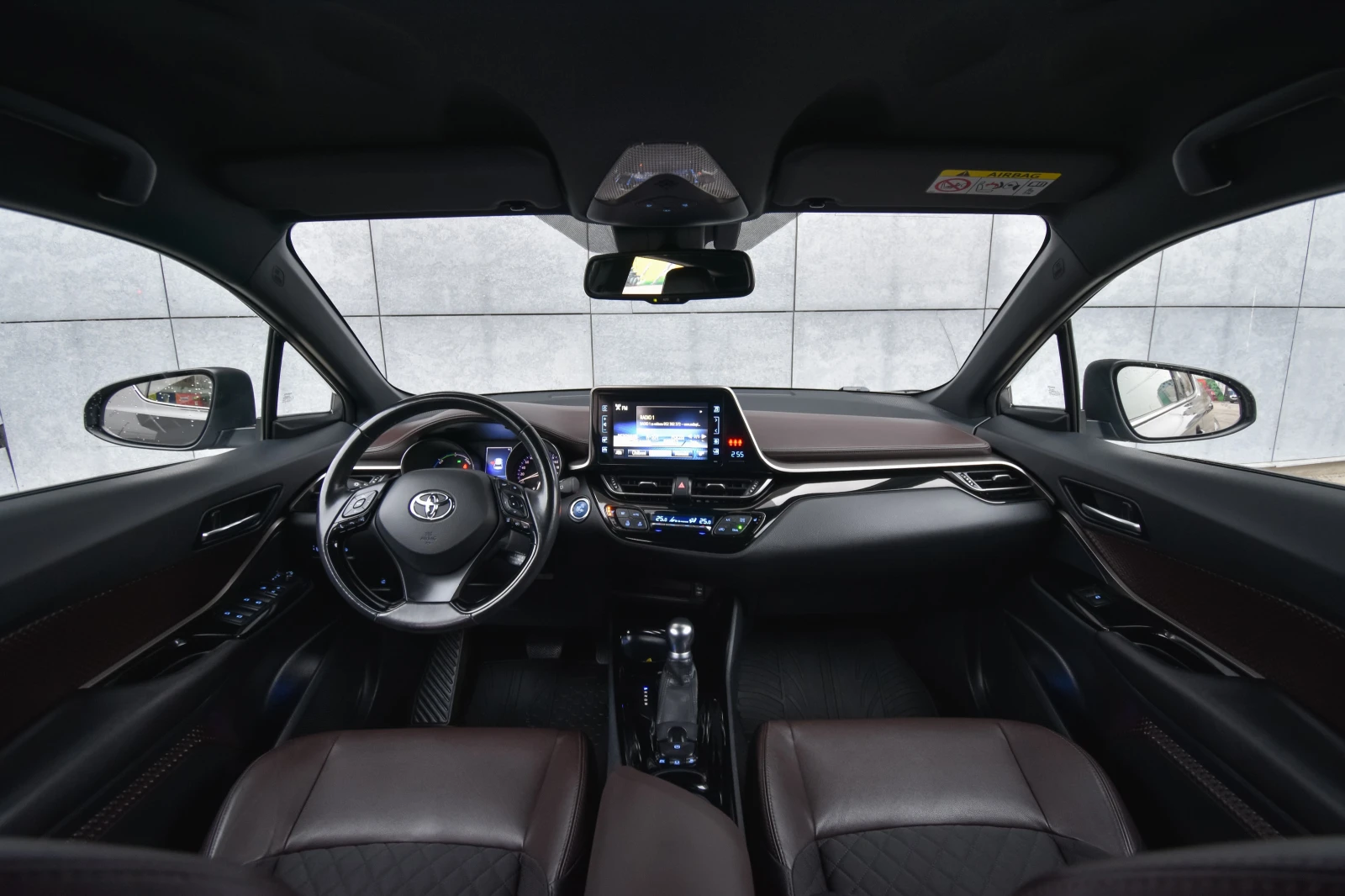 Toyota C-HR 1.8 HYBRID 122 K C | Mobile.bg � ����������� 11