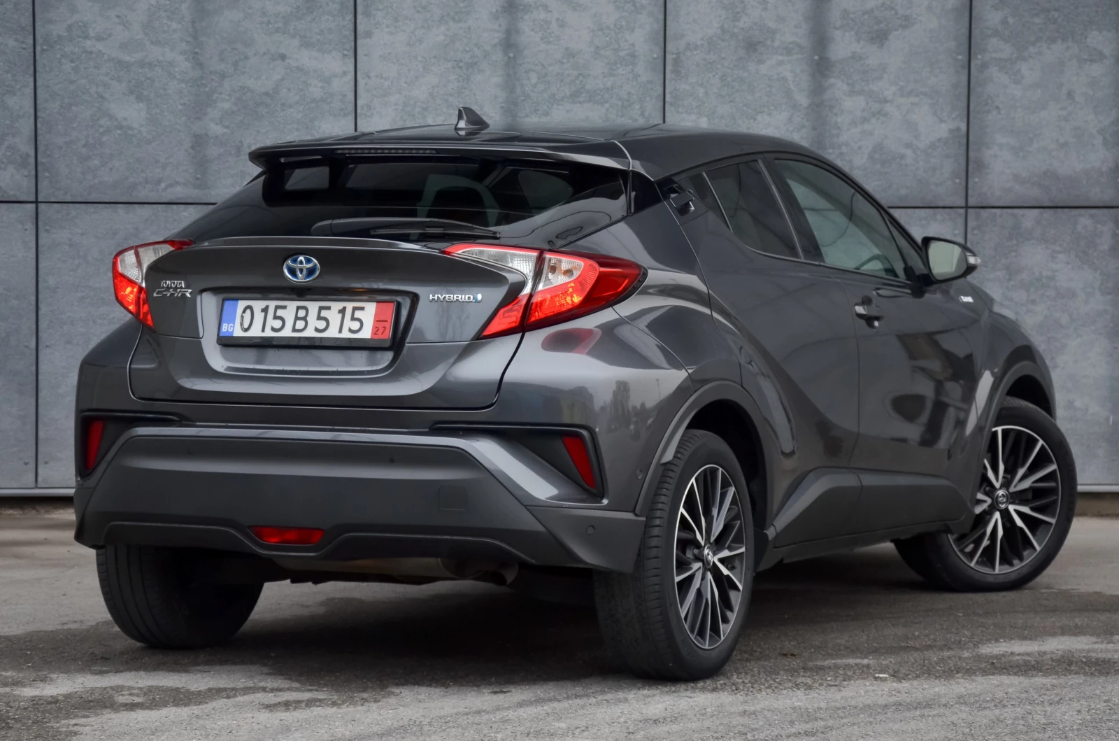 Toyota C-HR 1.8 HYBRID 122 K C - изображение 4