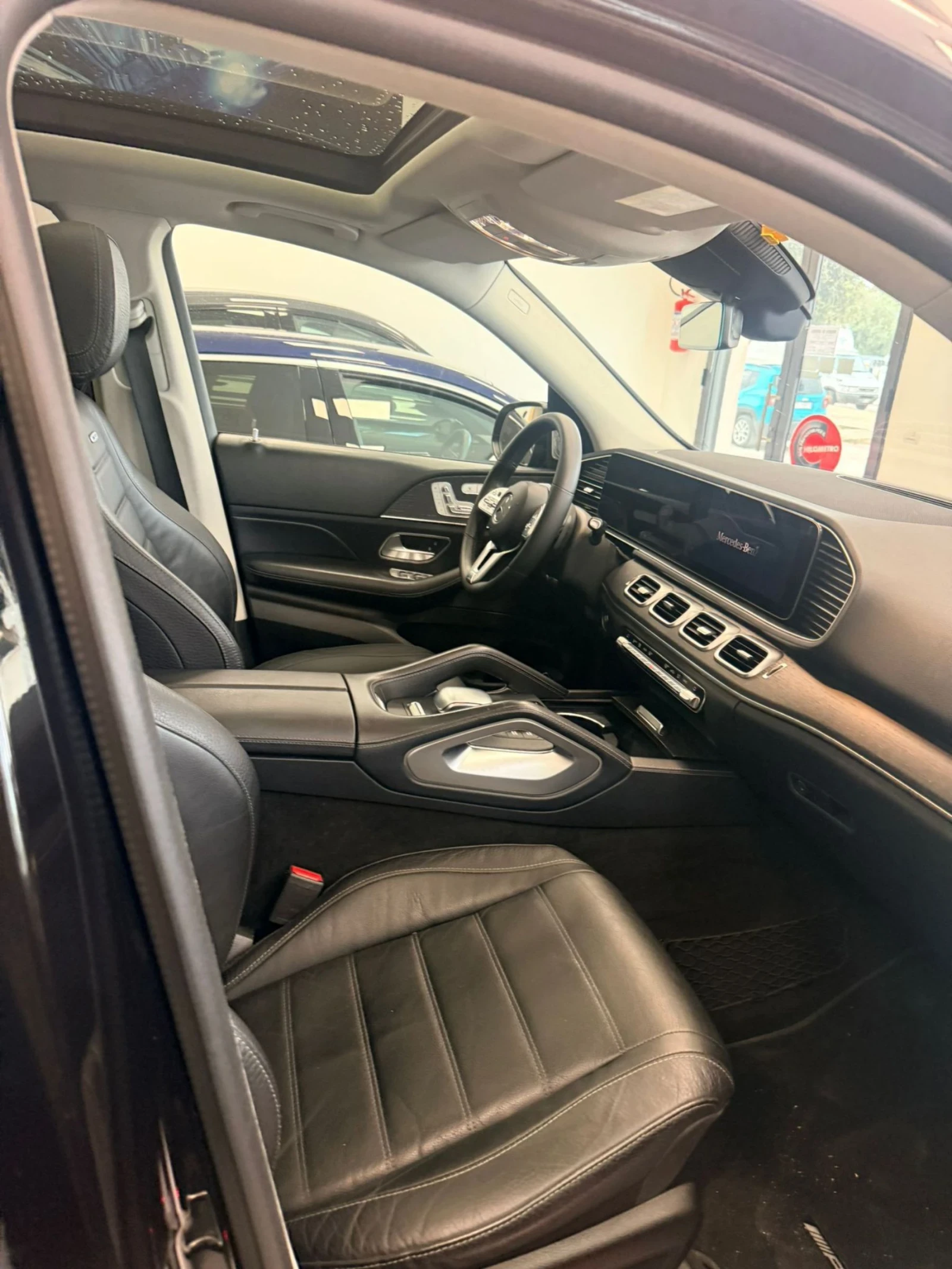 Mercedes-Benz GLE 300 AMG - изображение 5