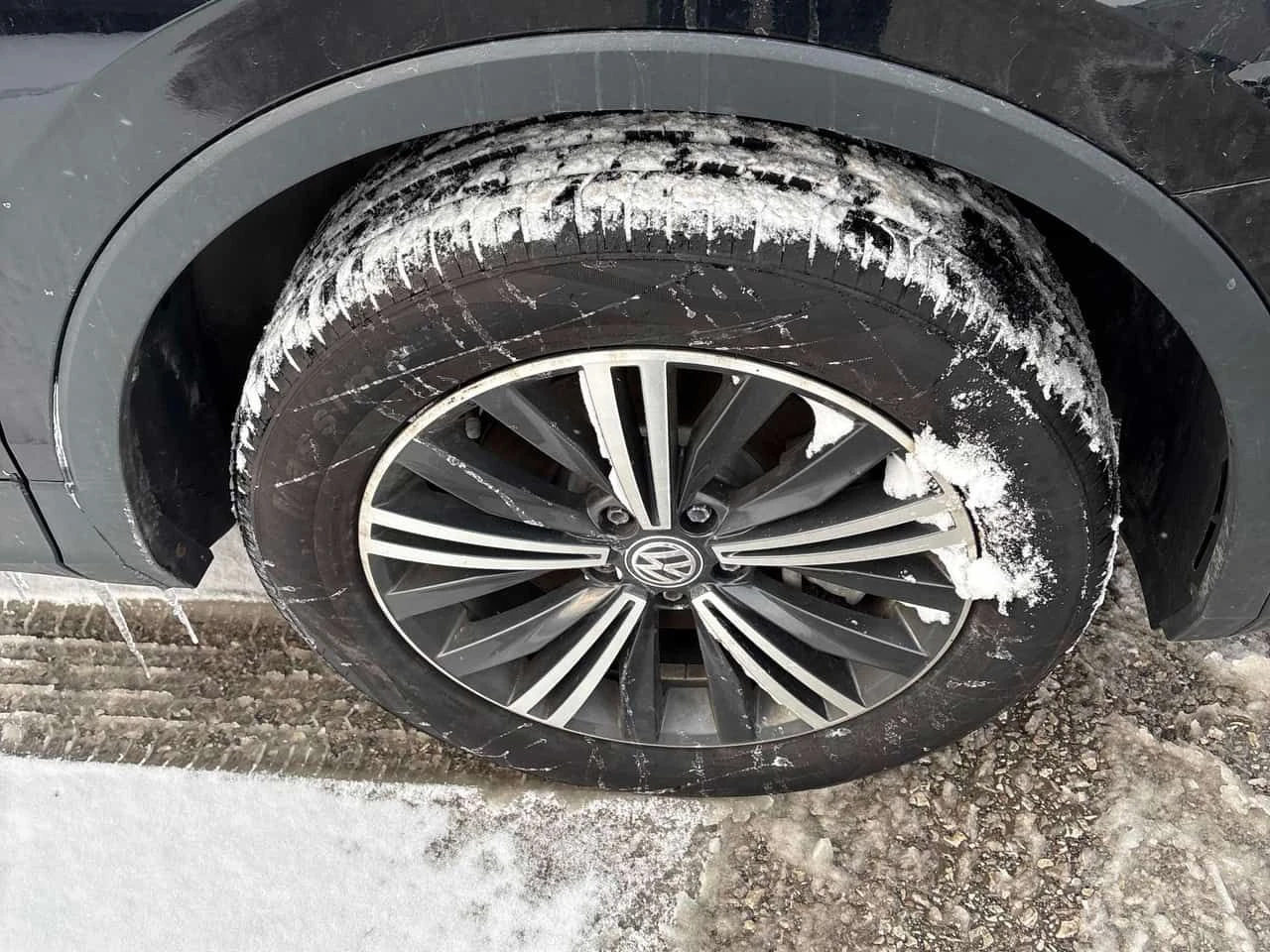 VW Tiguan * Highline * CARFAX * КЛИП НА МОТОРА - изображение 9