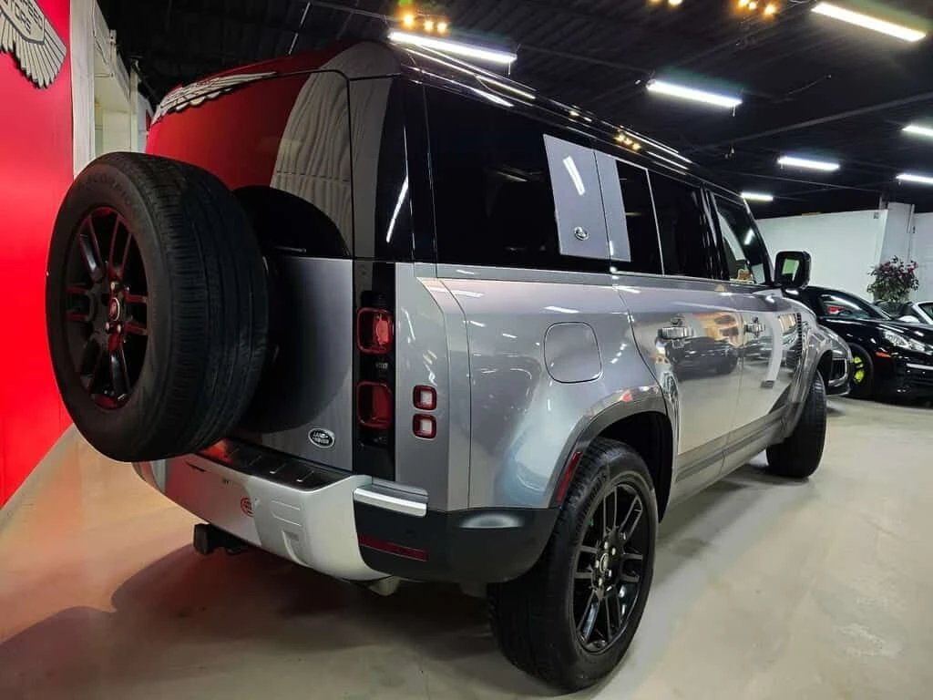 Land Rover Defender 110S/Панорама/Подгрев/Кейлес/Крайна цена до БГ, снимка 5 - Автомобили и джипове - 53825454