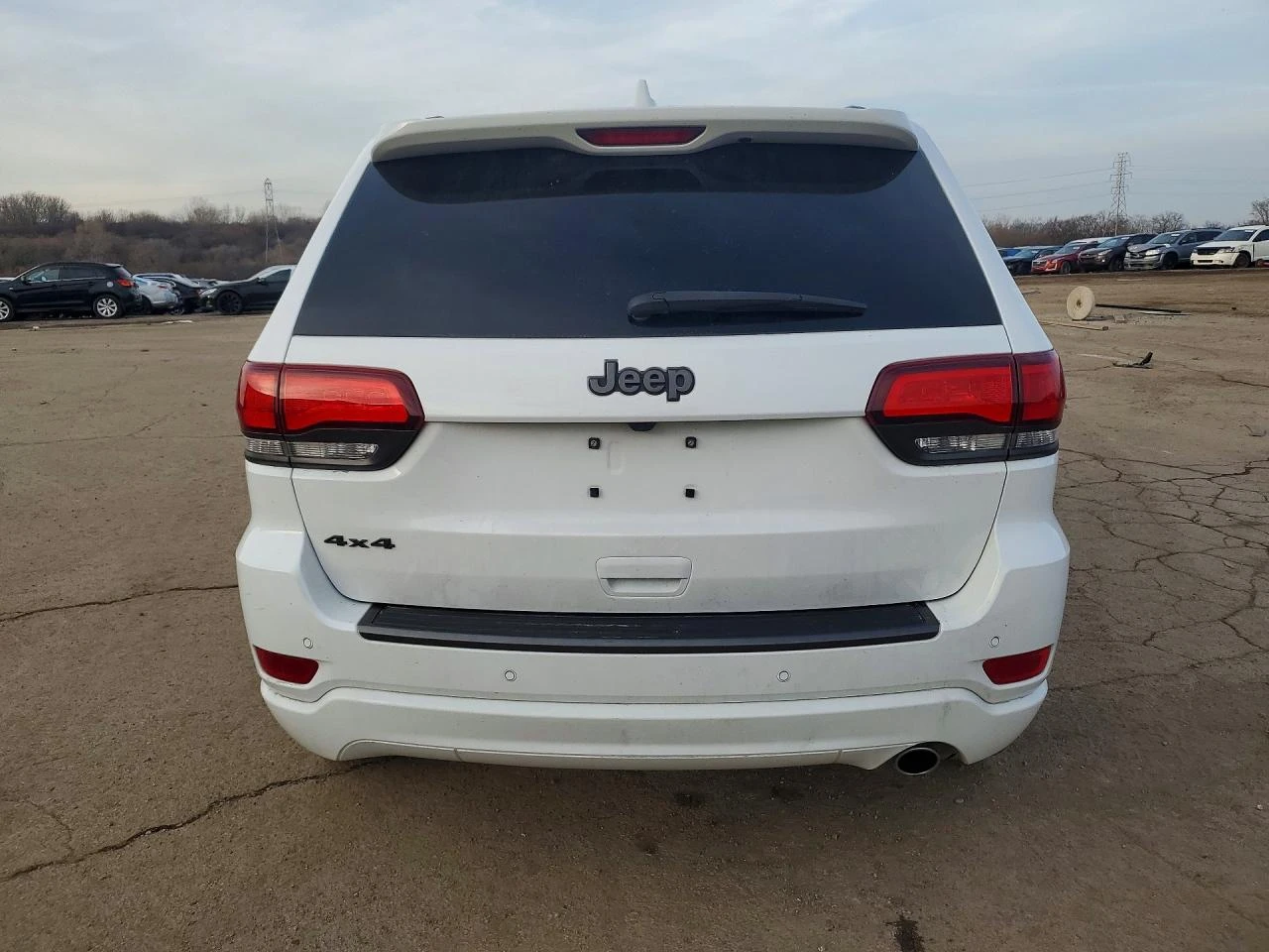 Jeep Grand cherokee 3.6* 4Х4* LIMITED* РЕАЛНИ КМ!, снимка 6 - Автомобили и джипове - 54159399