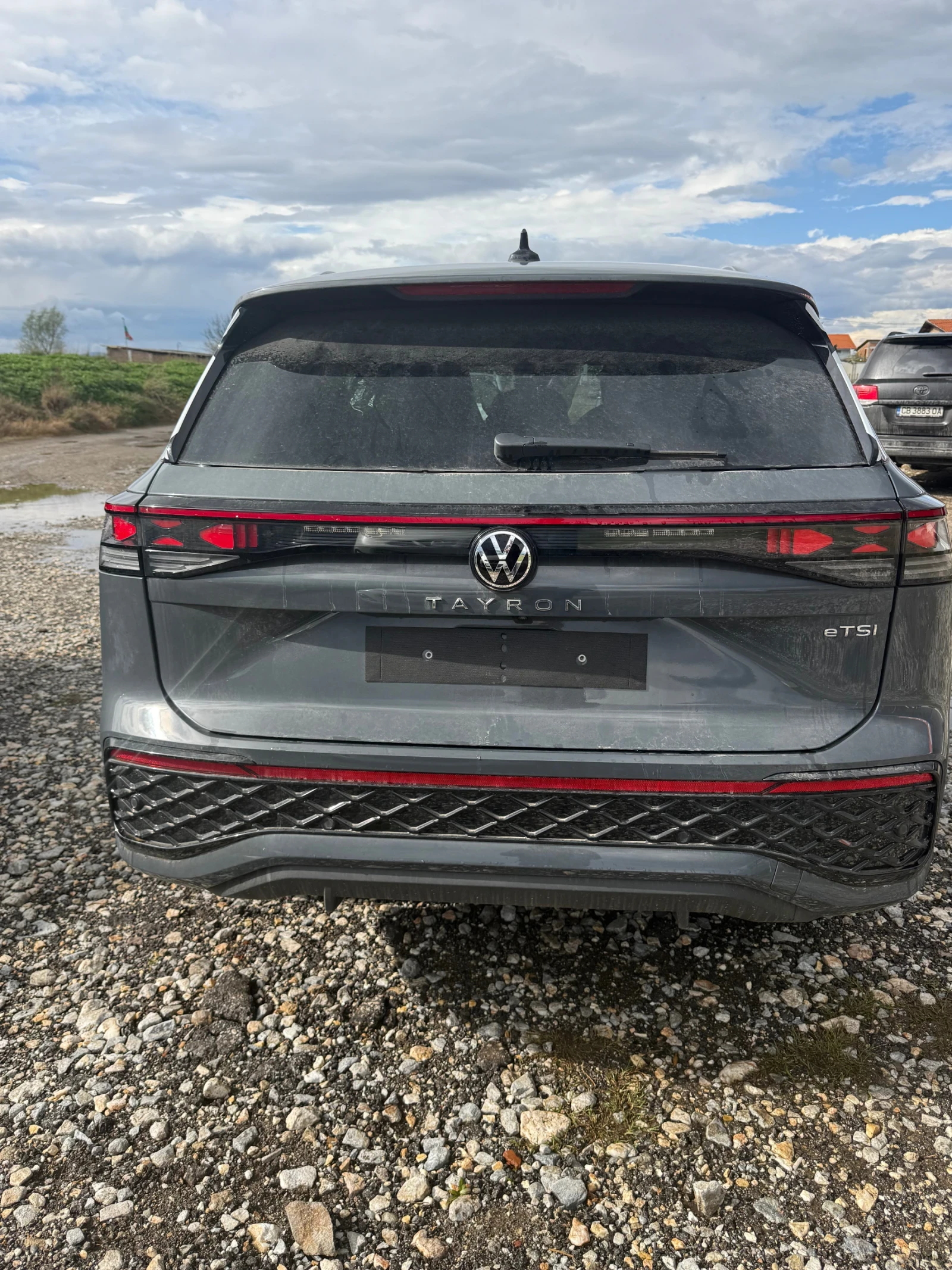 VW Tayron 1.5 eTSI, снимка 4 - Автомобили и джипове - 54189981