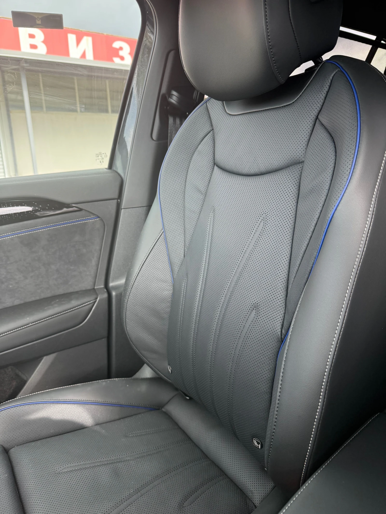 VW Tayron 1.5 eTSI, снимка 13 - Автомобили и джипове - 54189981