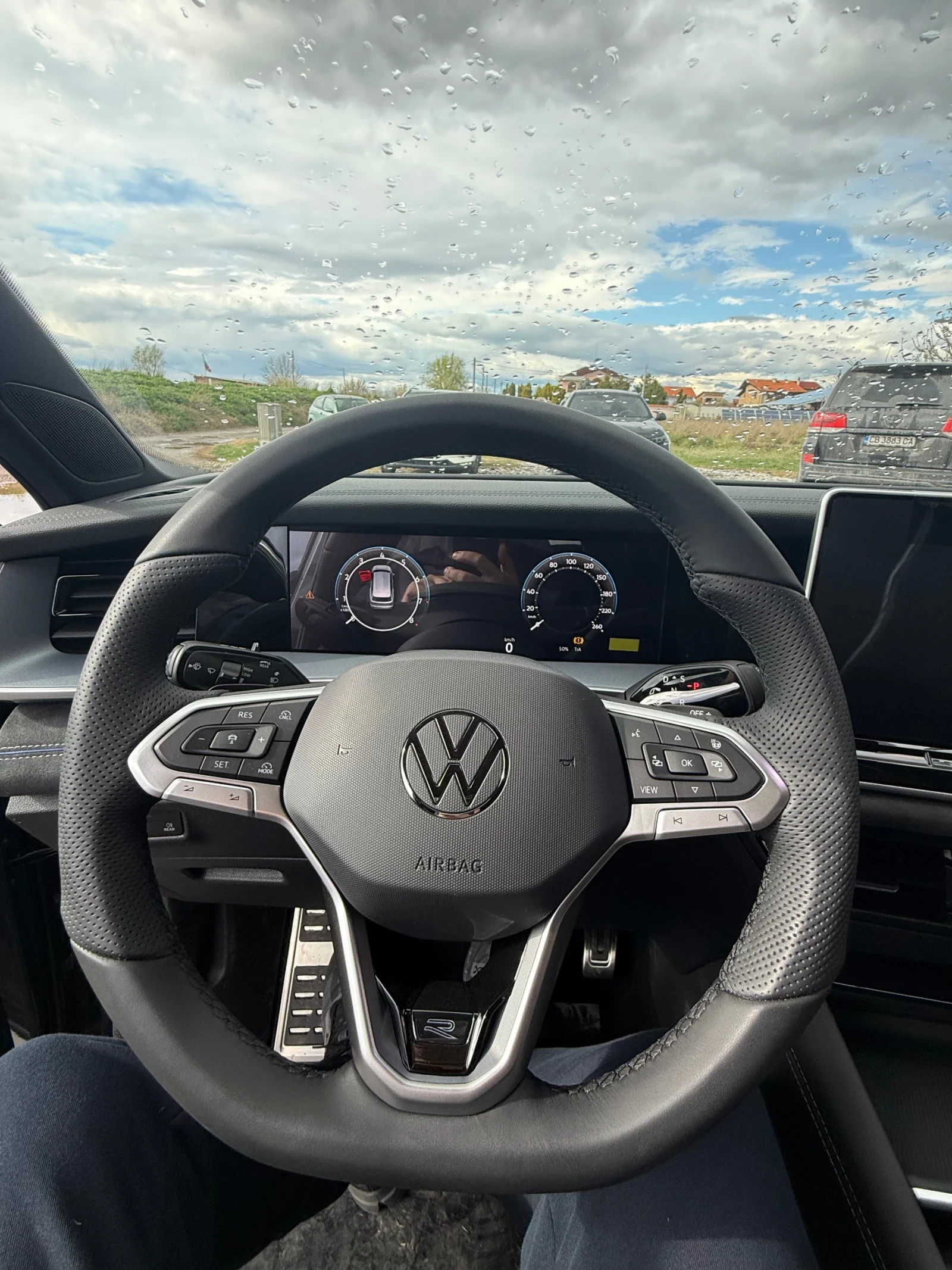 VW Tayron 1.5 eTSI, снимка 10 - Автомобили и джипове - 54189981