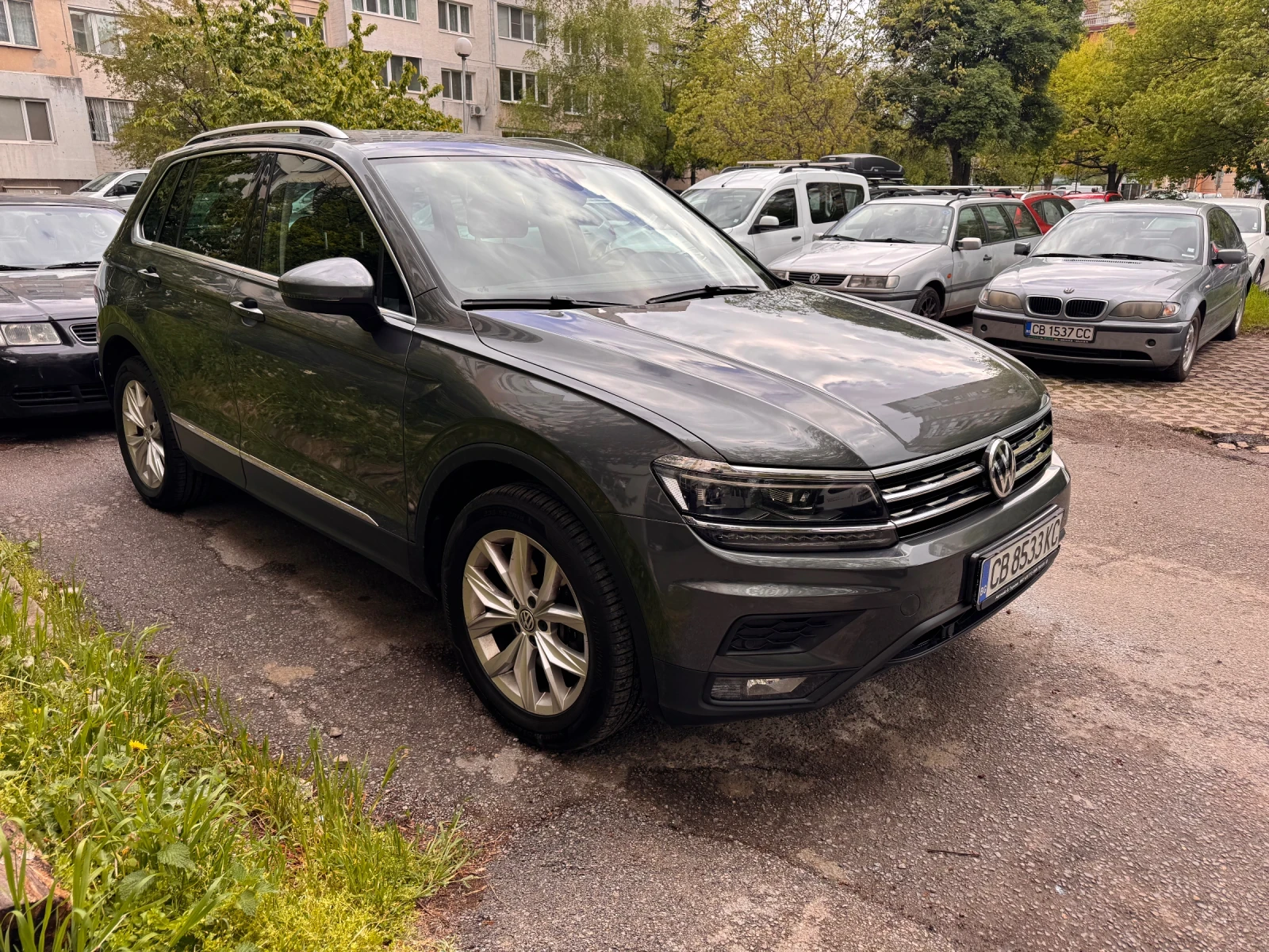 VW Tiguan Highline 2.0 TDI 190 к.с. 4MOTION Offroad, снимка 5 - Автомобили и джипове - 54464964