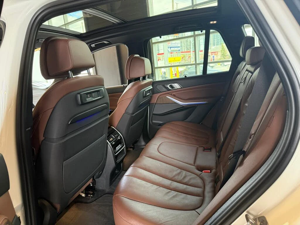 BMW X5 ПОДГРЕВ* 360КАМЕРА* ПАНОРАМА* LANE* ASSIST* , снимка 9 - Автомобили и джипове - 54463392