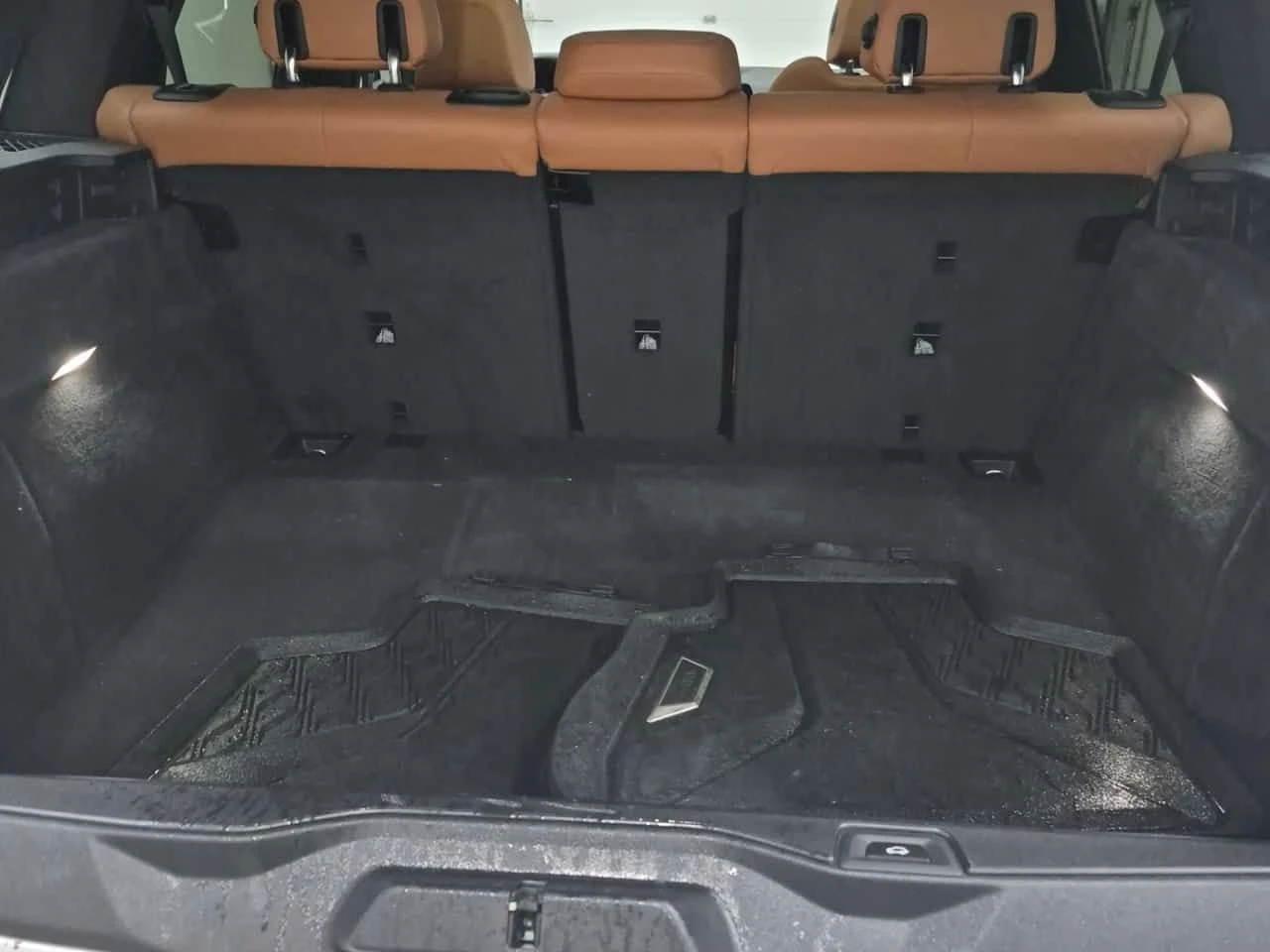 BMW X5 * XDRIVE40I * М ПАКЕТ * АМБИЕНТНО * H/K, снимка 14 - Автомобили и джипове - 54949731
