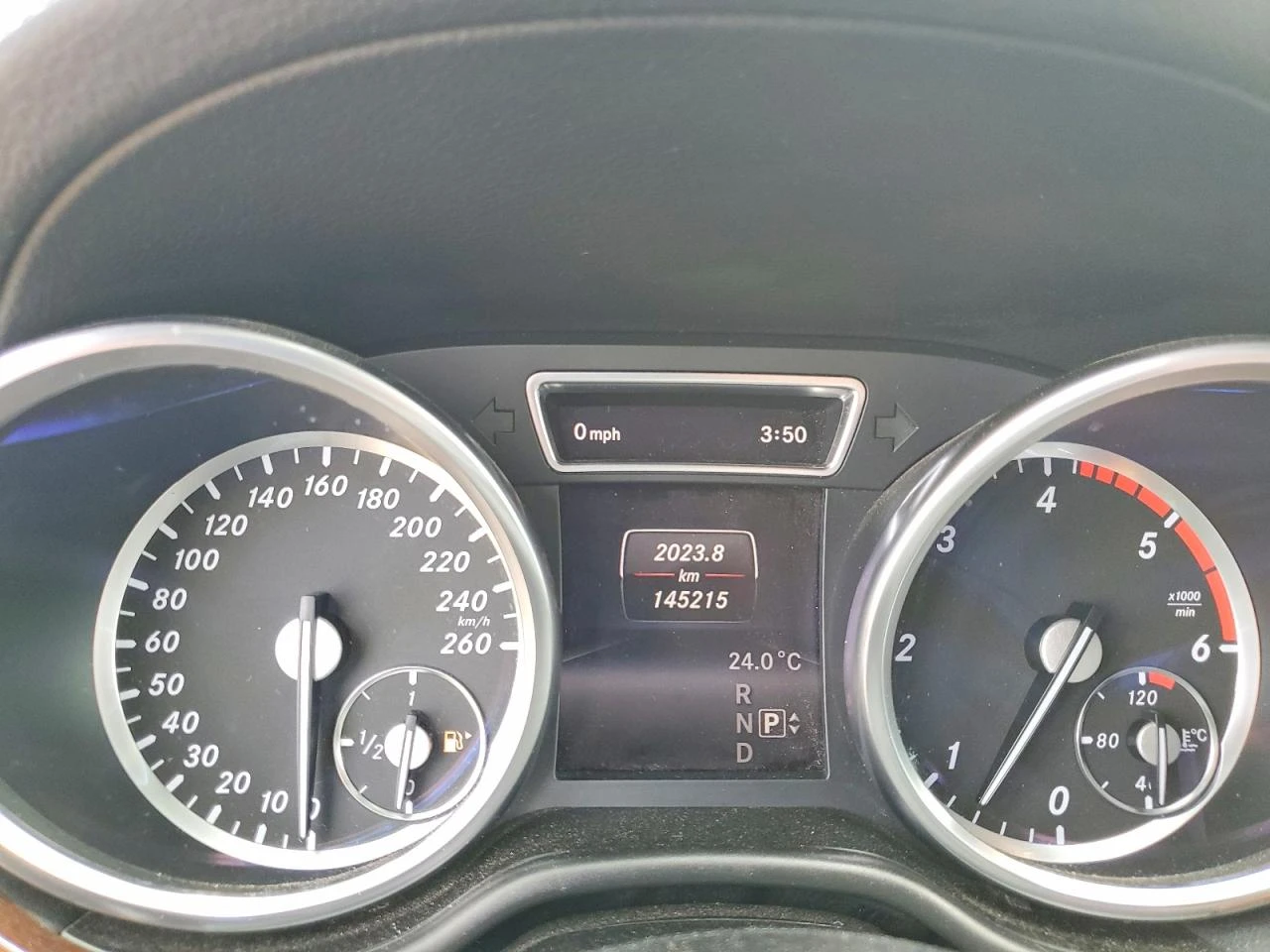 Mercedes-Benz ML 350 BLUETEC* AMG* , снимка 9 - Автомобили и джипове - 55130992