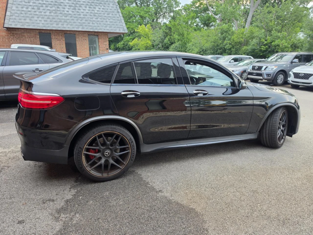 Mercedes-Benz GLC 63 AMG GLC 63 S* COUPE* DESIGNO * DISTRONIC , снимка 7 - Автомобили и джипове - 55175545