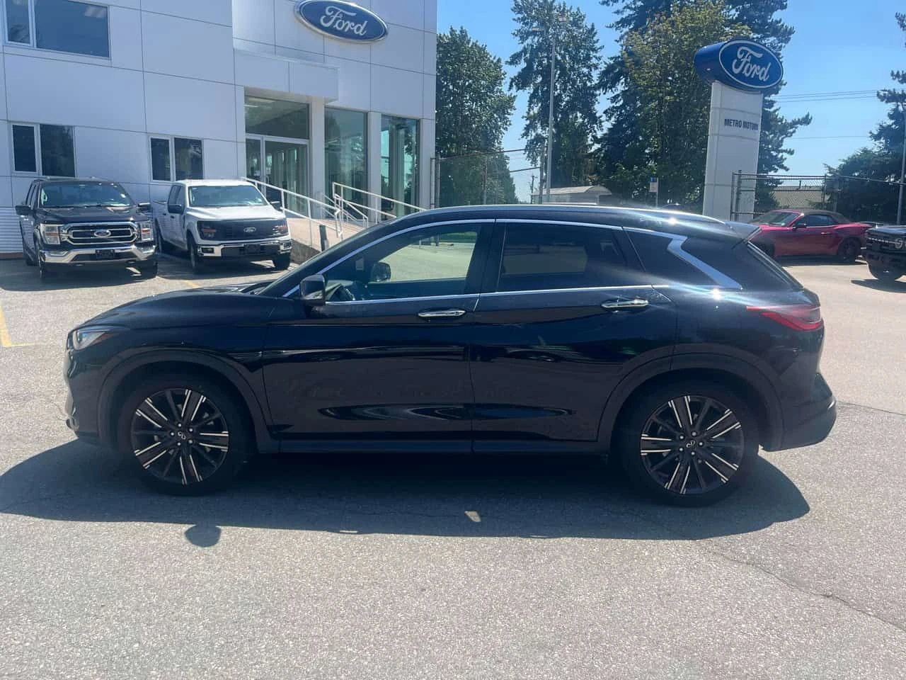 Infiniti QX50 LUXE I LINE| ПОДГРЕВИ| 2 КЛЮЧА| , снимка 2 - Автомобили и джипове - 55188191