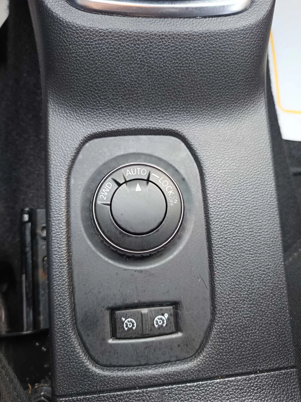 Dacia Duster 1.3Tce/ 150к.с./ 4Х4, снимка 11 - Автомобили и джипове - 55802151