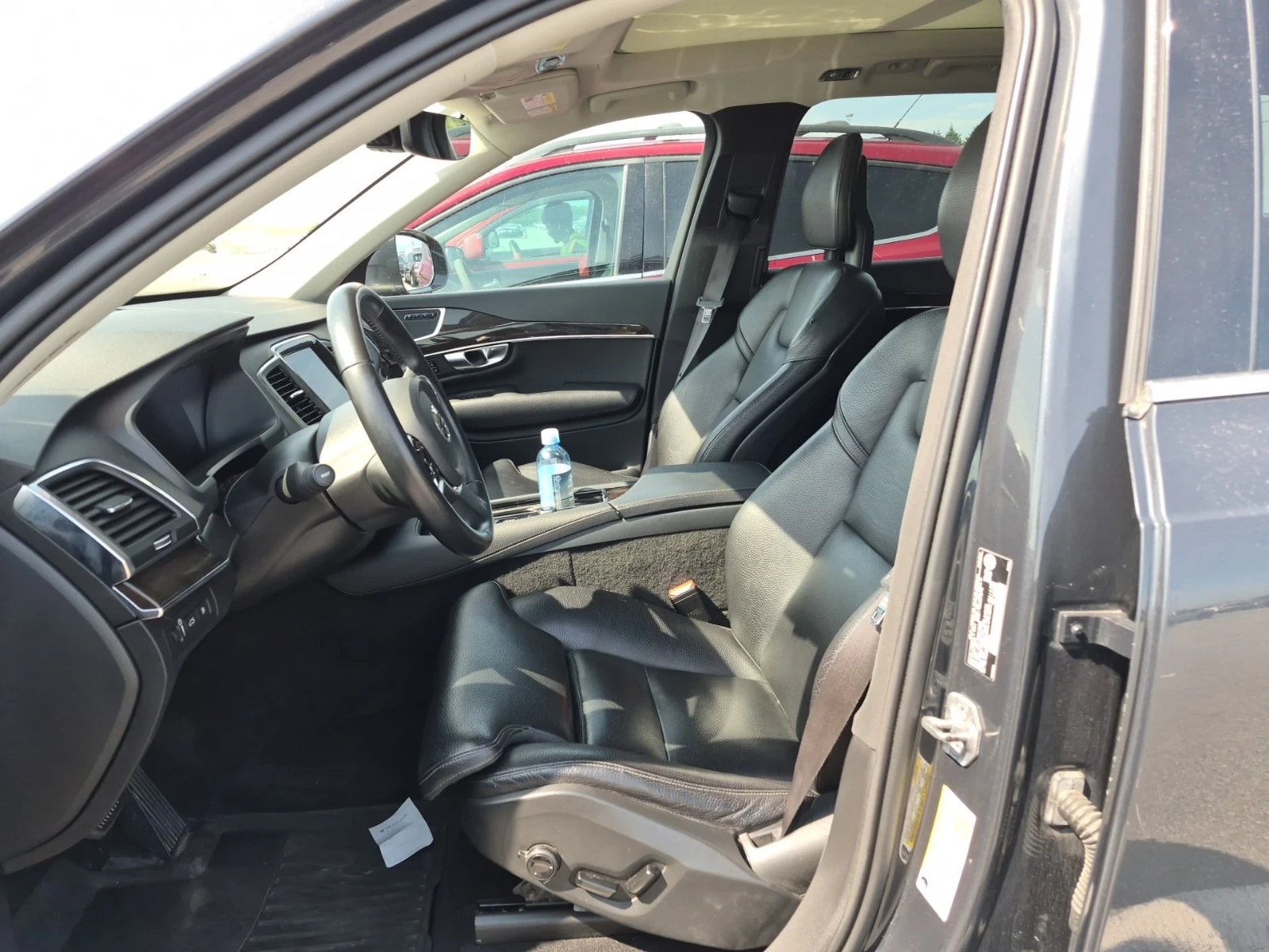 Volvo Xc90 T8 MOMENTUM/CARFAX/ПАНОРАМА/7 МЕСТА/, снимка 5 - Автомобили и джипове - 55922326