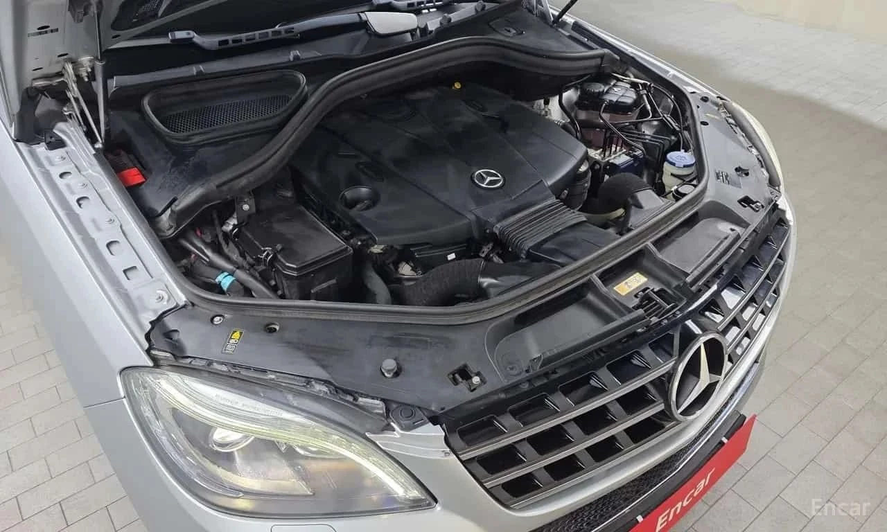 Mercedes-Benz ML 350, снимка 17 - Автомобили и джипове - 56689901