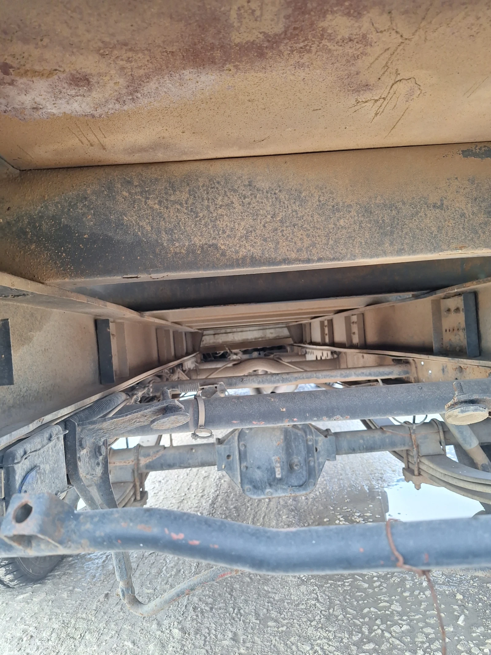 Iveco 35c11 2.8 - изображение 8