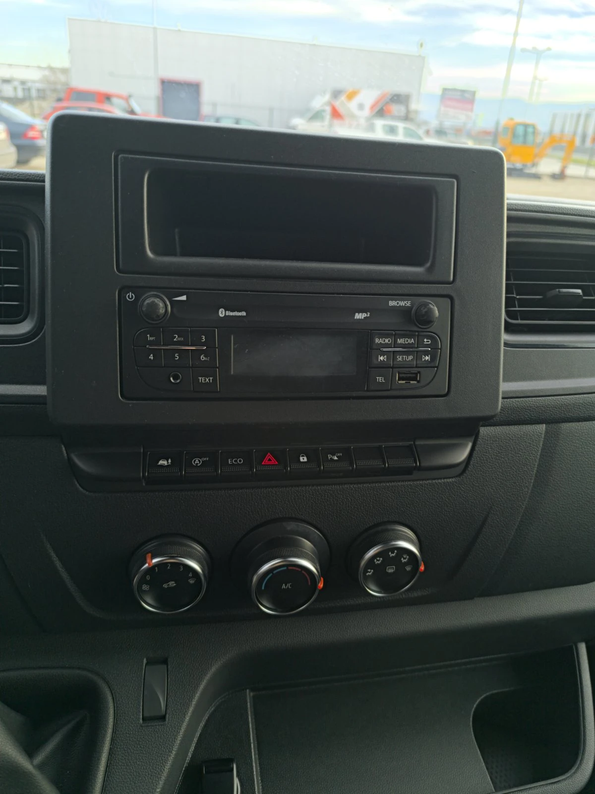 Renault Master 2.3 DCI, снимка 13 - Бусове и автобуси - 54038293