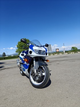 Suzuki Gsxr SRAD 750i , снимка 1 - Мотоциклети и мототехника - 45468614