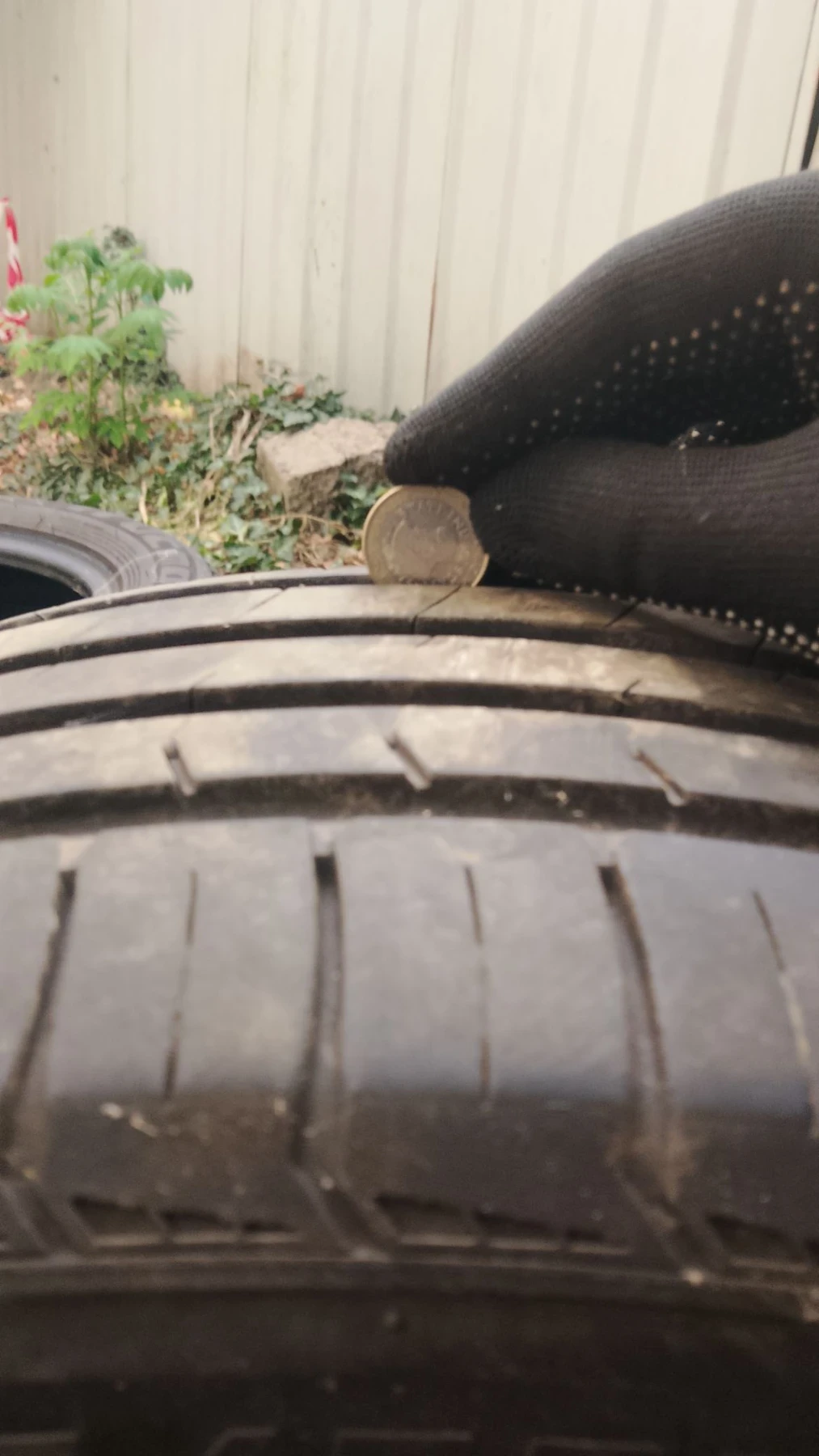 Гуми Летни 195/55R15, снимка 6 - Гуми и джанти - 55590560