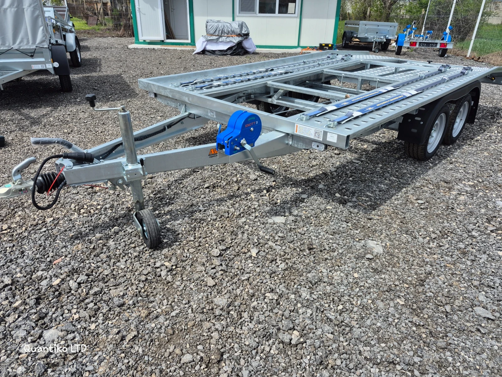 Платформи под наем.Комплект колани, лебедка, сертифицирана за Германия, снимка 15 - Rent a car - 52806730