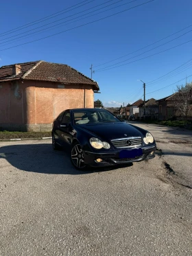 Mercedes-Benz C 200, снимка 1
