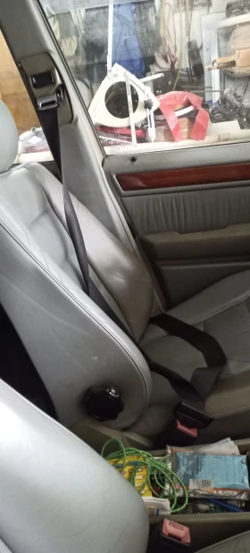 Mercedes-Benz 124 250D, снимка 6
