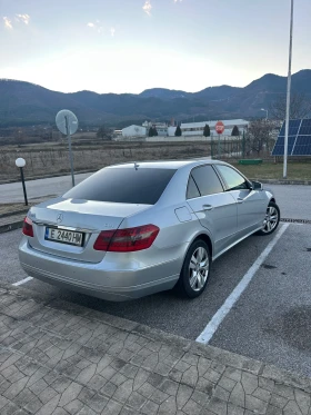 Mercedes-Benz E 220, снимка 4