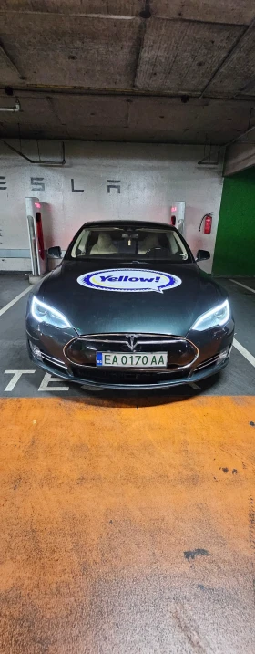 Tesla Model S Free Supercharger , снимка 3