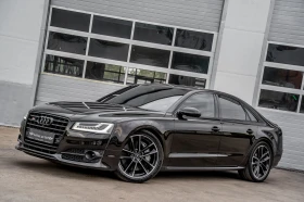 ������ Audi S8