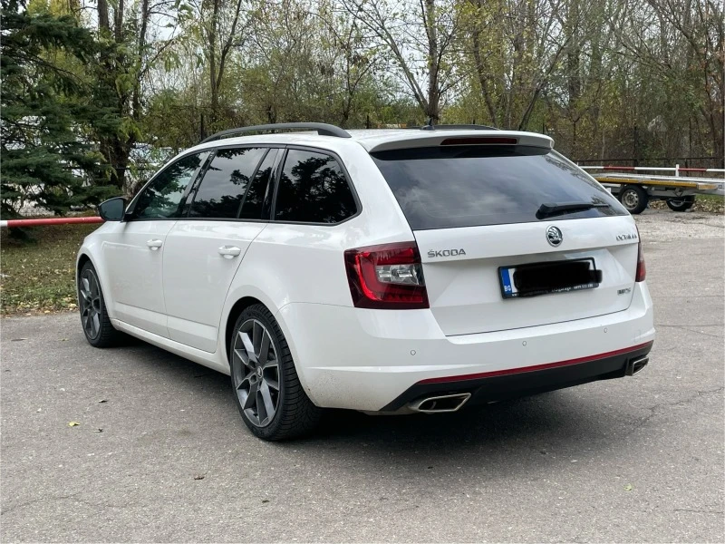 Skoda Octavia VRS-245к.с. СЕРВИЗНА ИСТОРИЯ , снимка 5 - Автомобили и джипове - 45538545