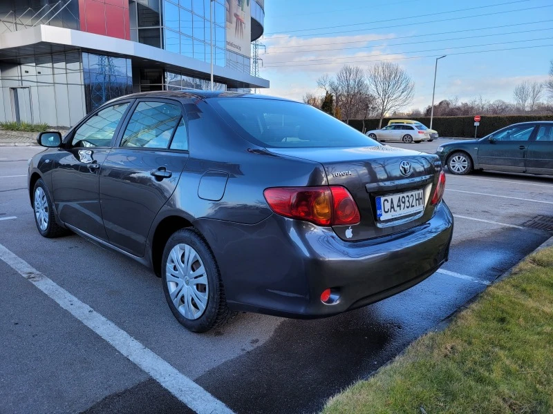 Toyota Corolla D4D, снимка 3 - Автомобили и джипове - 46922475