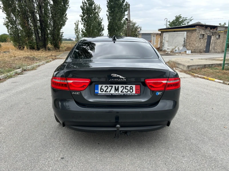 Jaguar XE, снимка 5 - Автомобили и джипове - 47533066