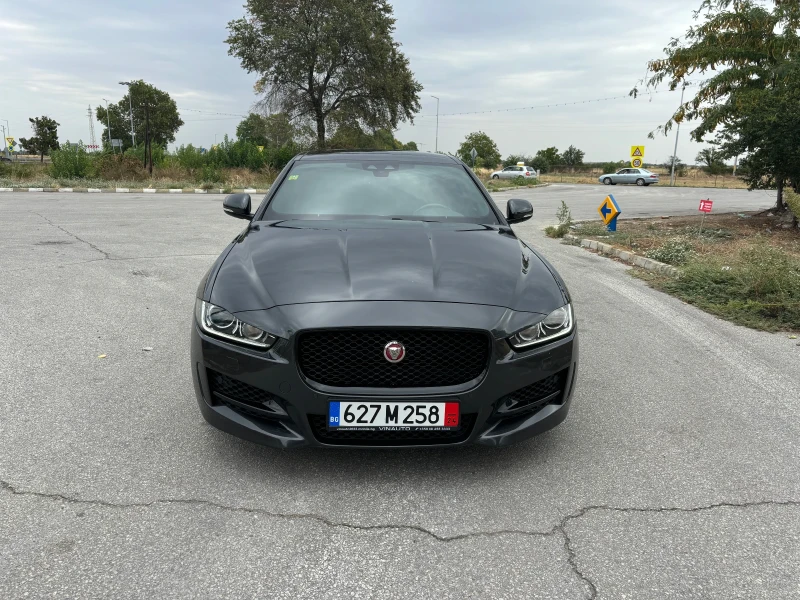 Jaguar XE, снимка 1 - Автомобили и джипове - 47533066