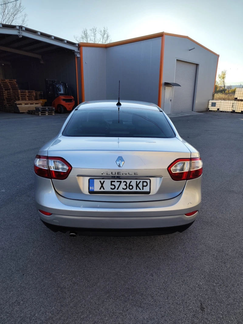 Renault Fluence 1.5 dCi, снимка 3 - Автомобили и джипове - 47815570