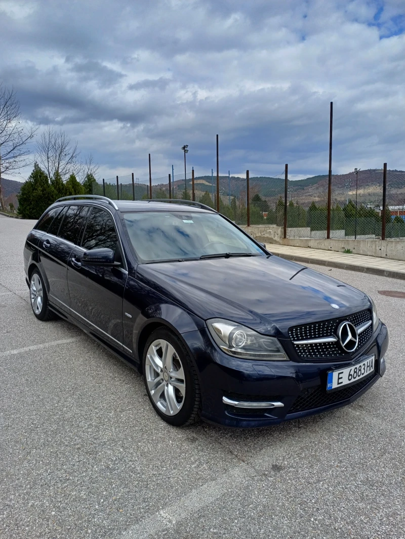 Mercedes-Benz C 250 4 matic, снимка 1 - Автомобили и джипове - 47971501