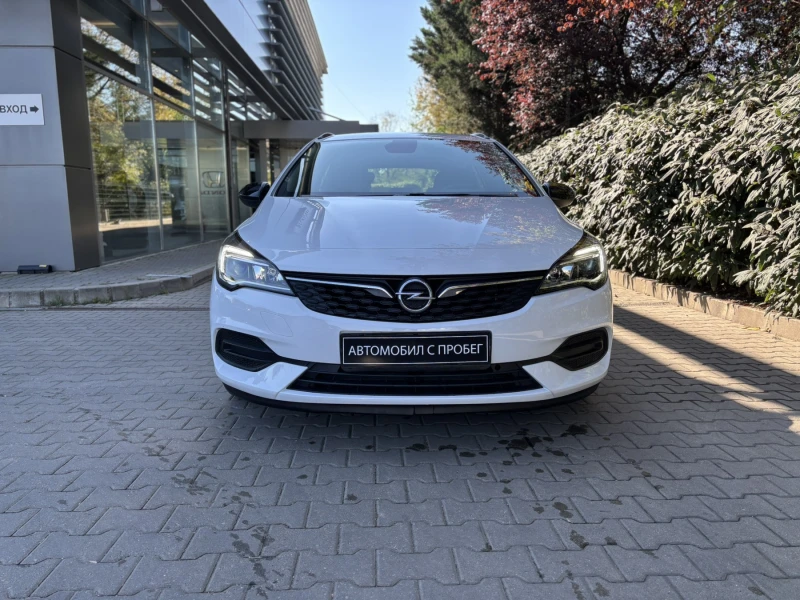 Opel Astra Elegance Sports Tourer, снимка 2 - Автомобили и джипове - 48051909