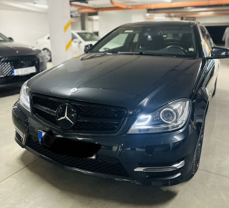 Mercedes-Benz C 250 Mercedes C250 Coupe, снимка 1 - Автомобили и джипове - 49453703