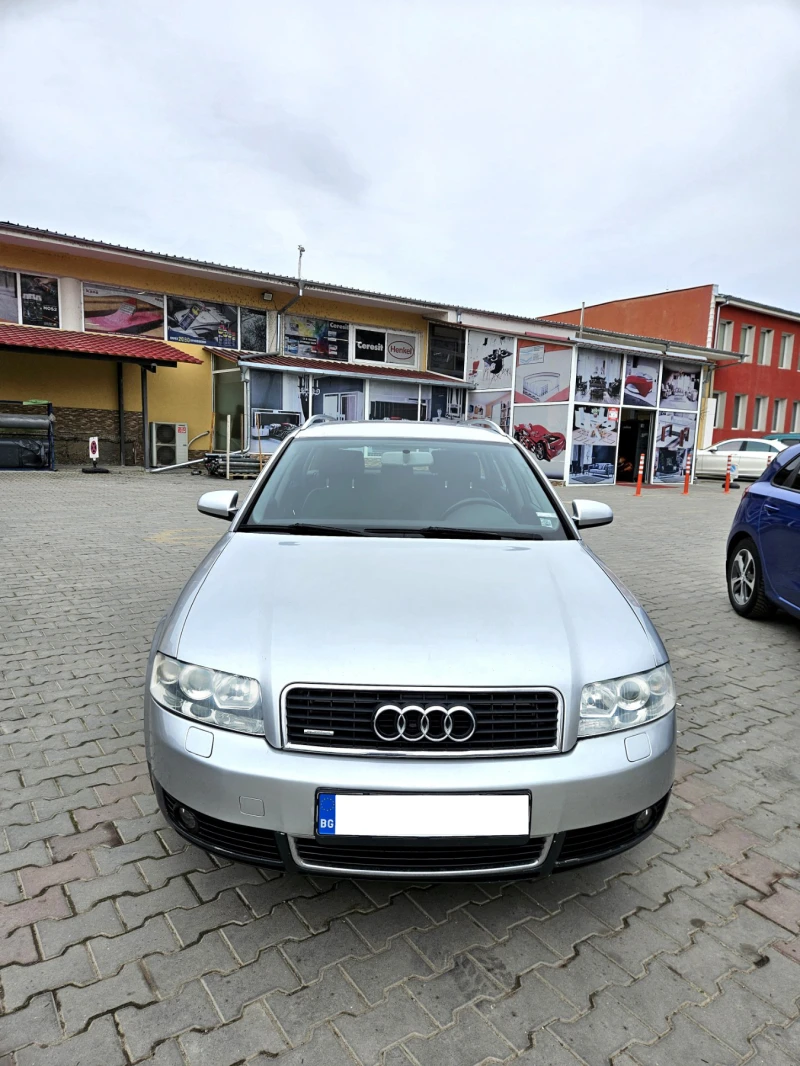 Audi A4 1.8t, снимка 3 - Автомобили и джипове - 49525953