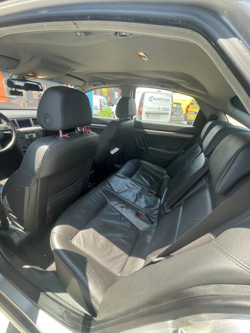 Opel Vectra C, снимка 5 - Автомобили и джипове - 52113349