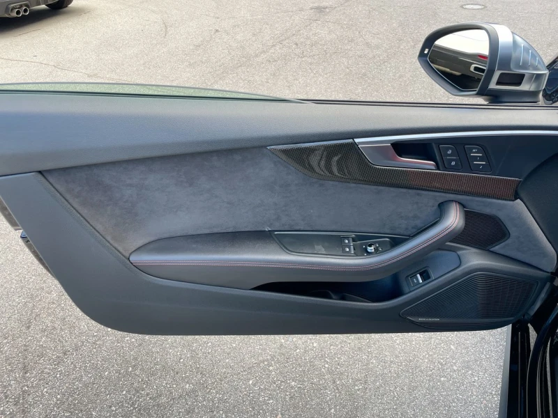 Audi S5 DISTRONIK* BLACK OPTIC* MAGMA RED* HEAD-UP* B&O* D, снимка 14 - Автомобили и джипове - 52613746