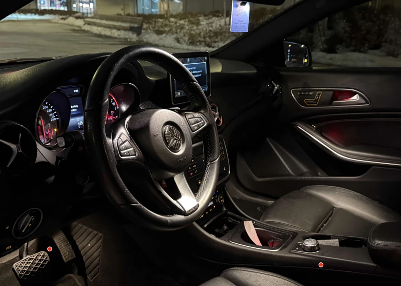 Mercedes-Benz CLA 250 4MATIC, снимка 5 - Автомобили и джипове - 52828711