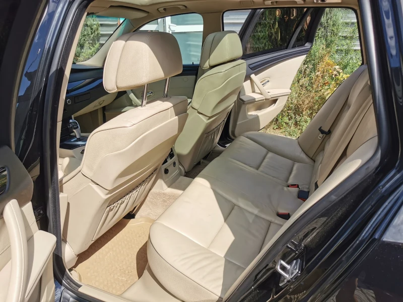 BMW 530 530xd X-drive 4x4 235, снимка 15 - Автомобили и джипове - 52867270