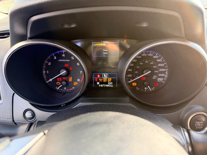 Subaru Outback 3.6 R, снимка 10 - Автомобили и джипове - 52892560