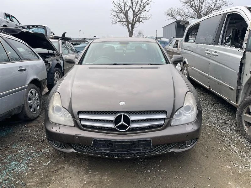 Mercedes-Benz CLS 320 Фейслифт на части , снимка 9 - Автомобили и джипове - 31021224