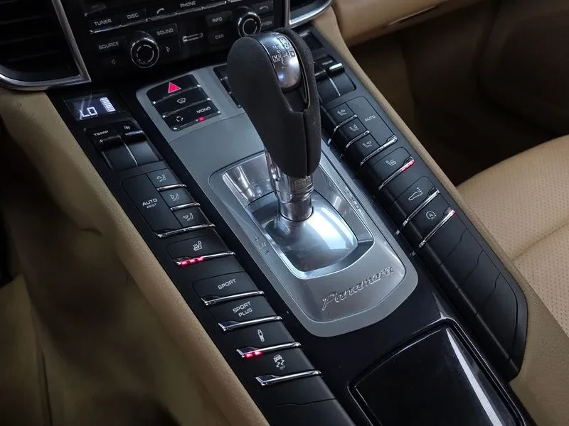 Porsche Panamera 4.8 S 970, снимка 9 - Автомобили и джипове - 56256218