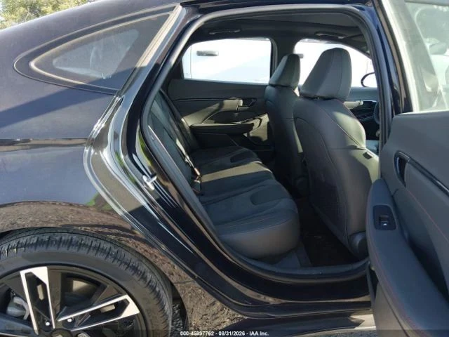 Hyundai Sonata, снимка 8 - Автомобили и джипове - 56683783